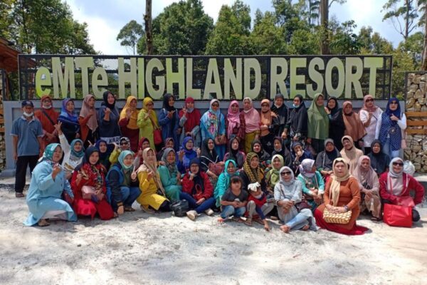 kegiatan-ibu-majelis-taklim-resort-1024x768